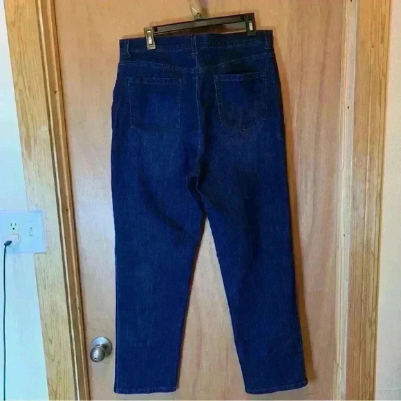 Gloria Vanderbilt Amanda Indigo Straight Leg Jeans Women's 16 - Picture 12 of 16